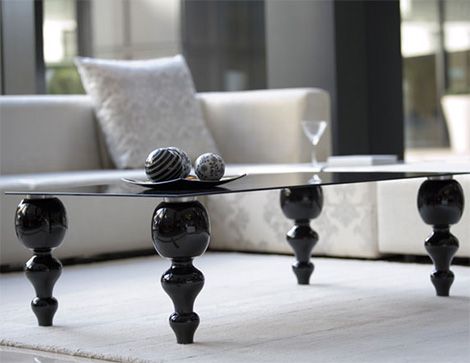 Classic Glass Coffee Table Legs Made The Table Stylish Enough To Be In Your Contemporary Home Office Or Business Establishment (View 7 of 9)