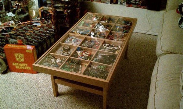 Ottoman Coffee Table With Tray Storage Compartments May Be Made Of Marble Or Other Unique Materials (View 10 of 10)