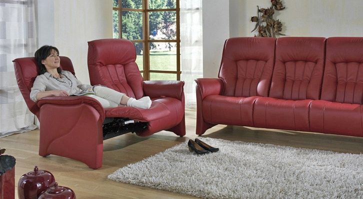 Ergonomic Chairs Desks Sofas Fineback Effectively Pertaining To Ergonomic Sofas And Chairs (Photo 12 of 20)