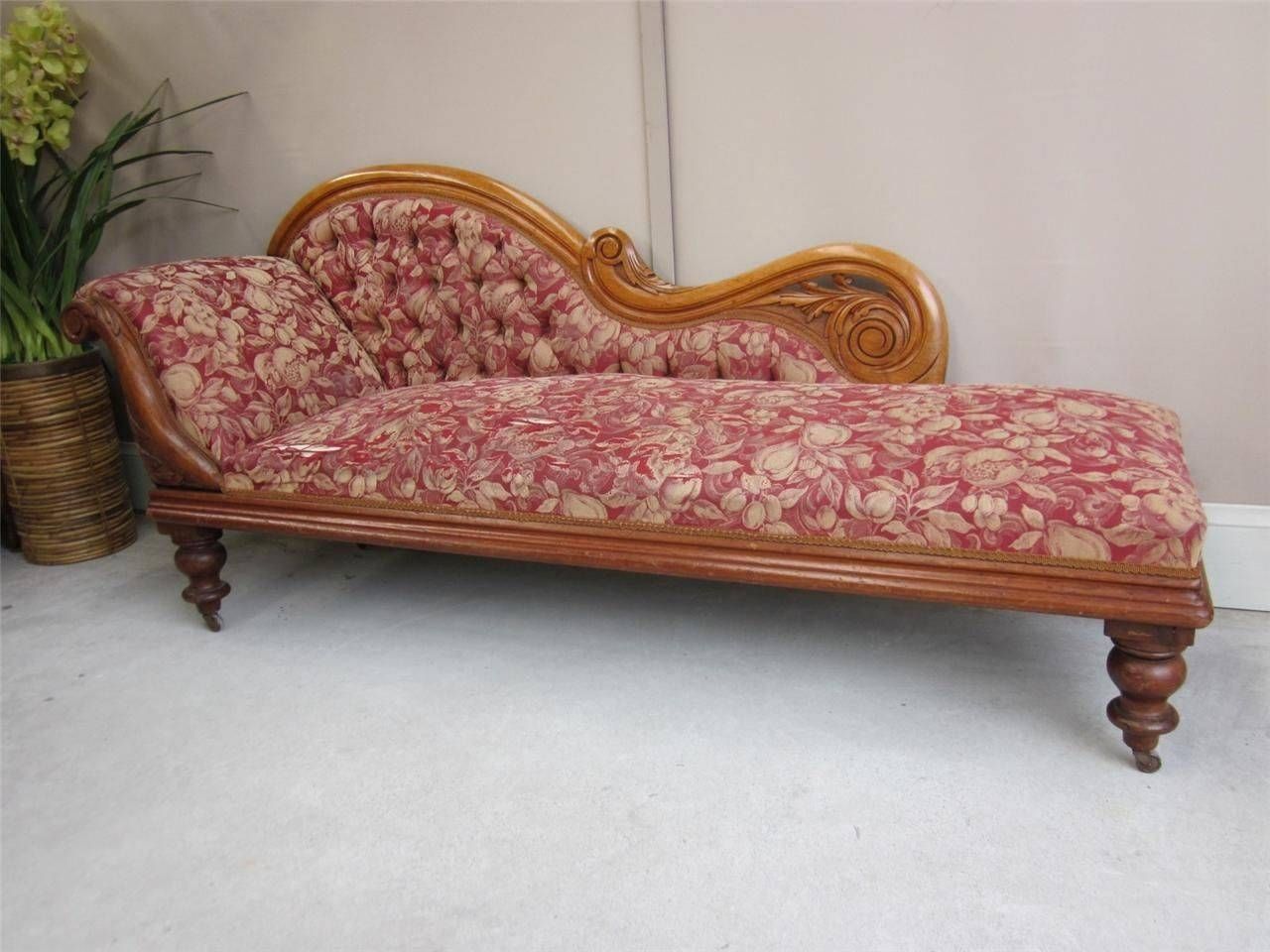 Antique Leather Sofa Bed | Tehranmix Decoration In Old Fashioned Sofas (View 7 of 30)