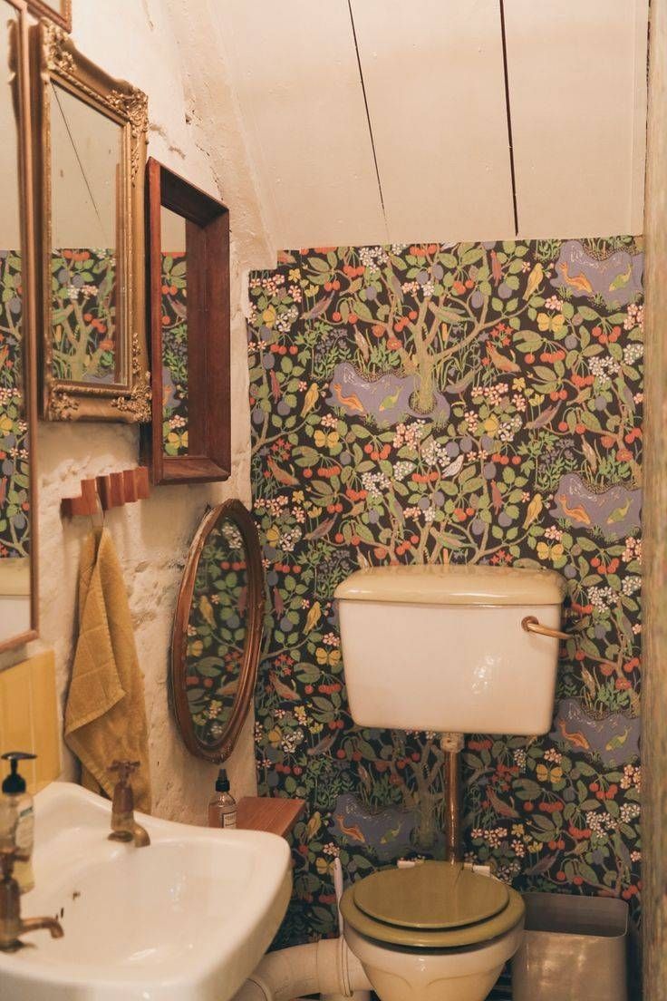 Best 20+ Funky Bathroom Ideas On Pinterest | Small Vintage Throughout Bright Coloured Mirrors (View 22 of 25)