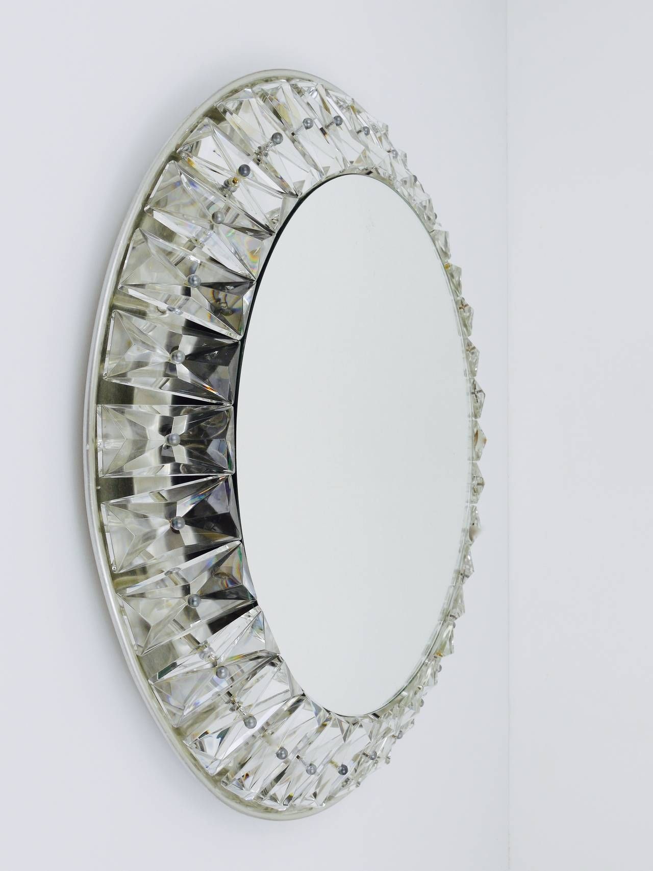 Big Round Bakalowits Backlit Wall Mirror With Huge Crystals Intended For Wall Mirrors With Crystals (View 4 of 25)