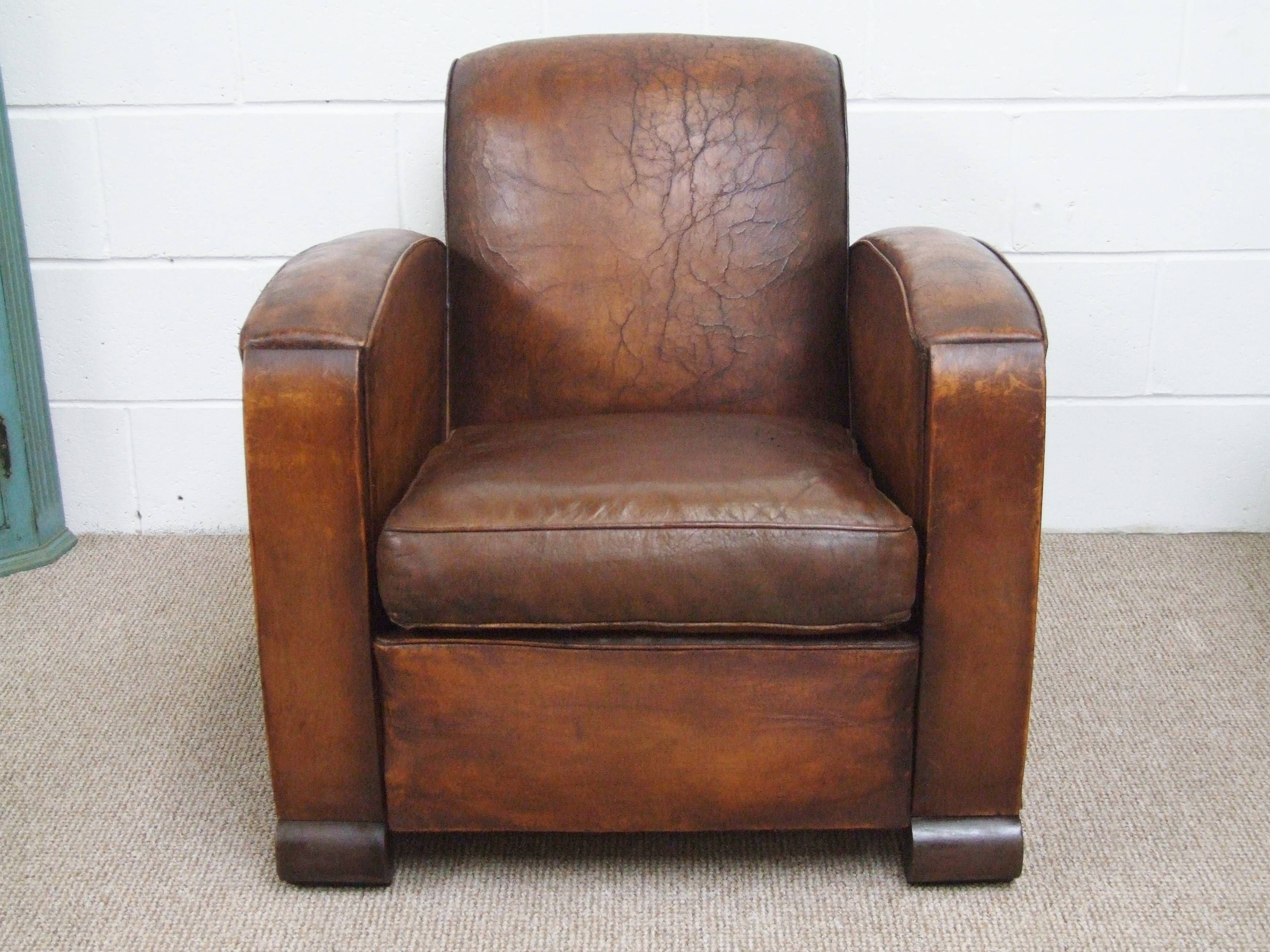 Classic Antique Leather Club Chair Seat & Chairs Antique Club For Vintage Leather Armchairs (View 27 of 30)