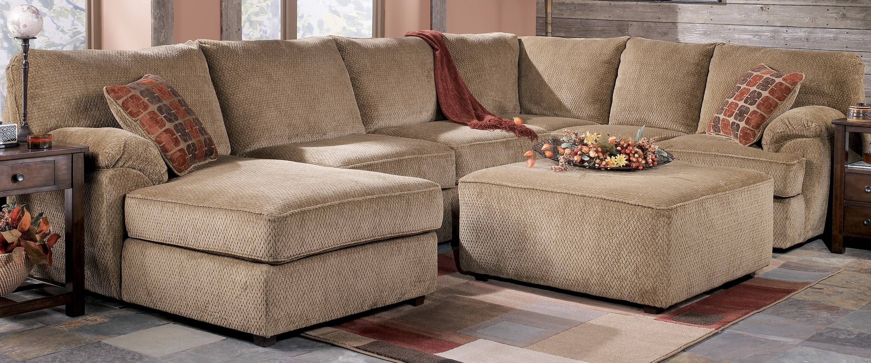 Collection In Lazy Boy Coffee Tables With Round Sectional Sofa Intended For Lazyboy Sectional Sofas (Photo 15 of 25)