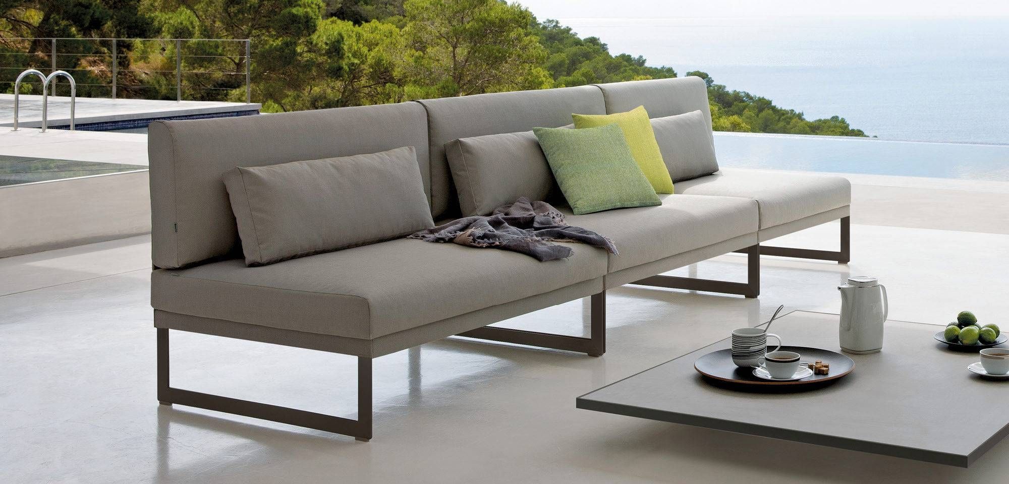 Contemporary Coffee Table / Glass / Aluminum / Hpl – Luna – Manutti With Regard To Luna Coffee Tables (View 30 of 30)
