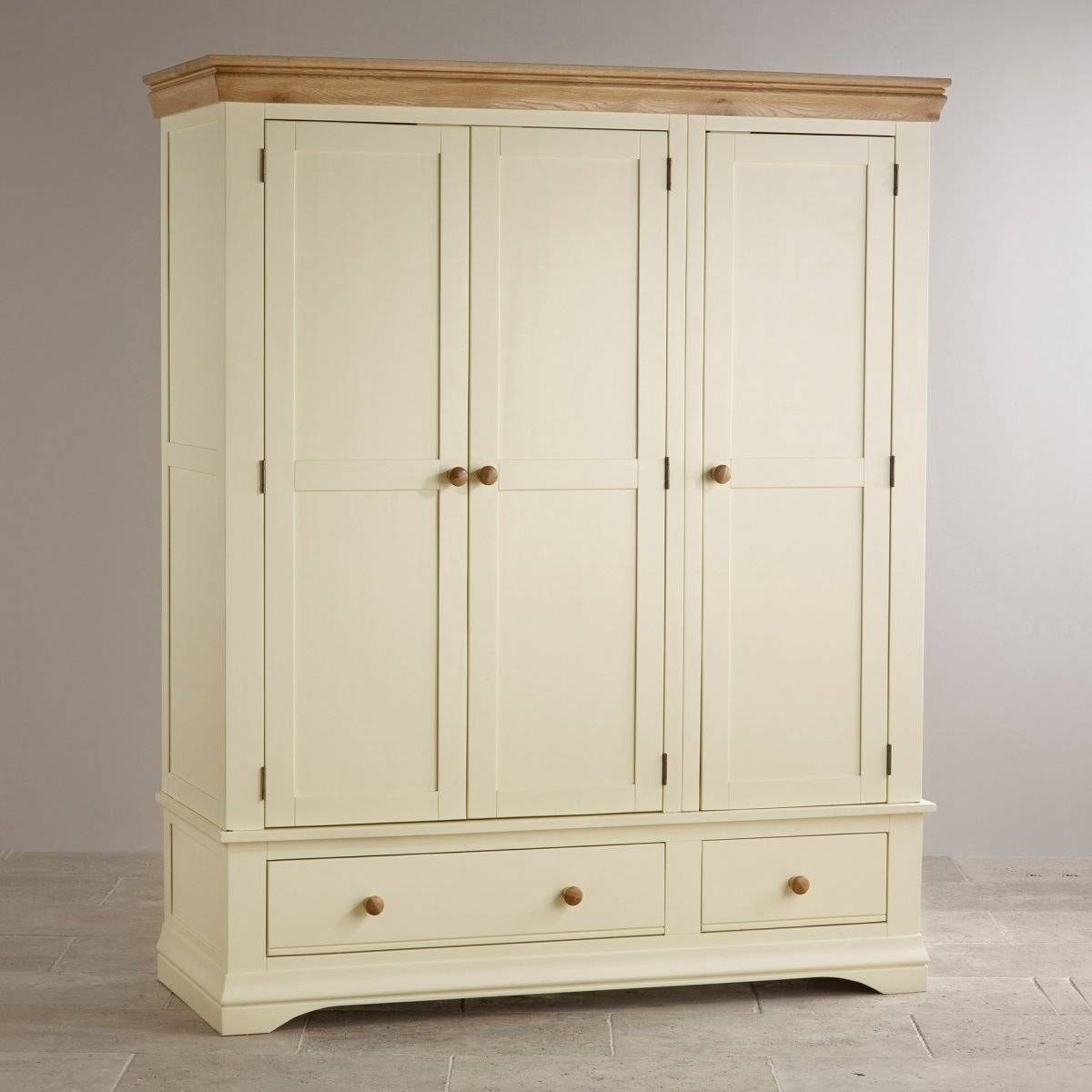 Country Cottage Natural Oak Triple Wardrobe – Cream Painted With Regard To Oak And White Wardrobes (View 4 of 15)