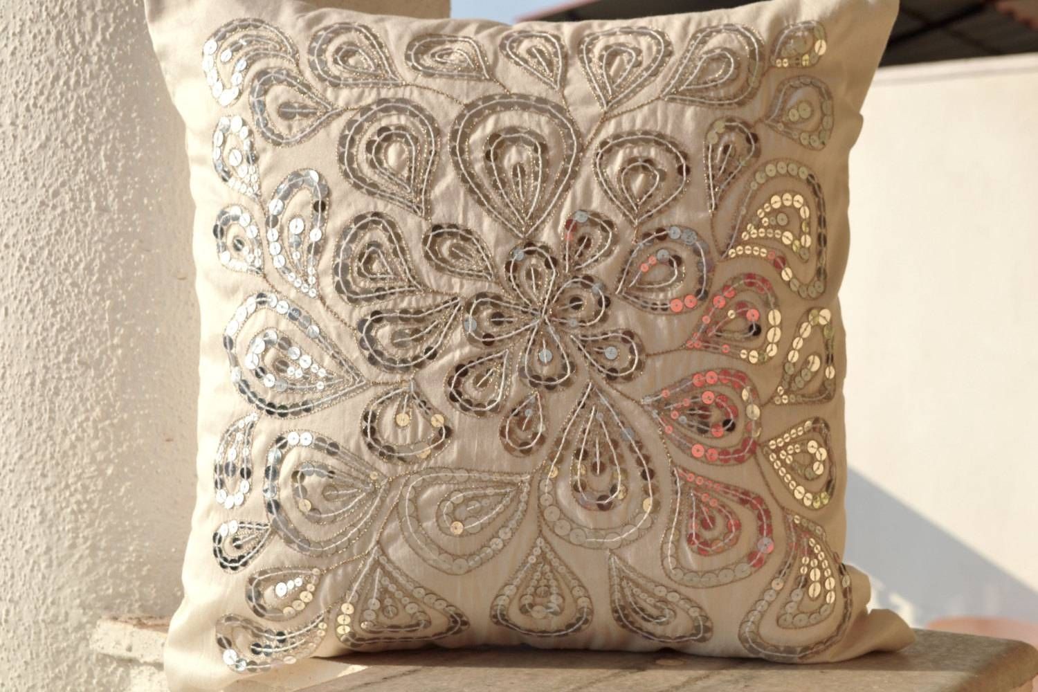Designer Sofa Pillows – Fjellkjeden In Oversized Sofa Pillows (View 28 of 30)