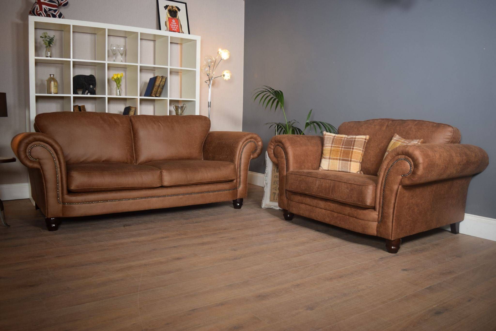 Dfs With Regard To 3 Seater Sofa And Cuddle Chairs (Photo 221 of 299)