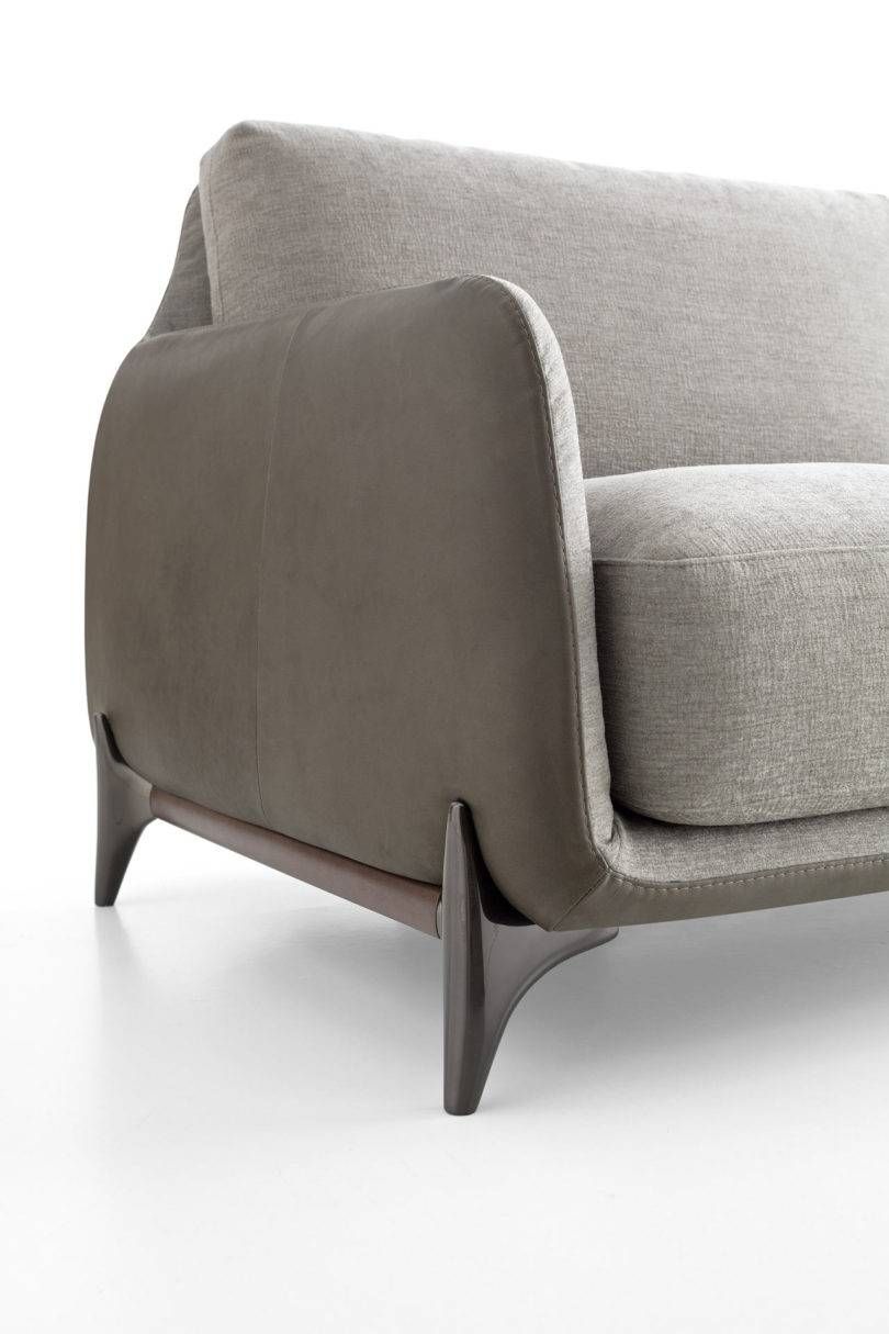Elliot: A Cozy Gentlemen's Sofa With A Retro Detail – Design Milk For Elliott Sofa (View 15 of 30)