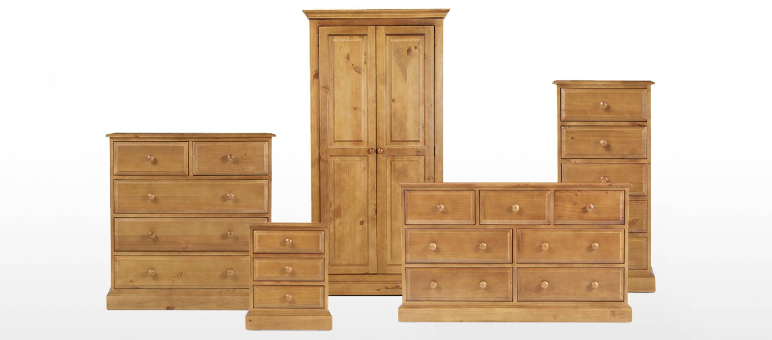 Essentials Pine Triple Wardrobe With Drawers | Quercus Living For Pine Wardrobes With Drawers (View 14 of 15)
