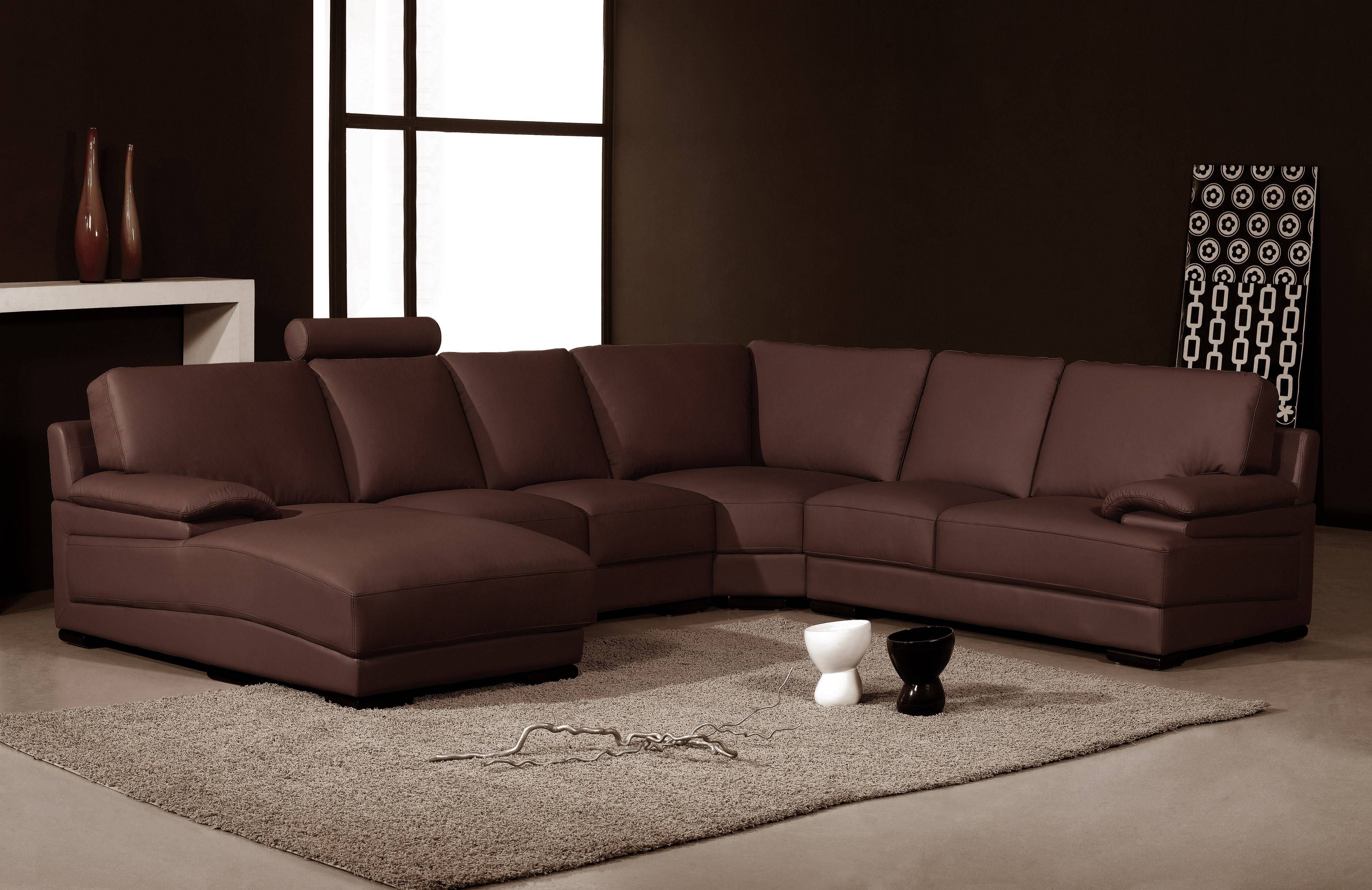 Furniture: Create Your Comfortable Living Room Decor With Round Regarding Leather Modular Sectional Sofas (Photo 24 of 30)