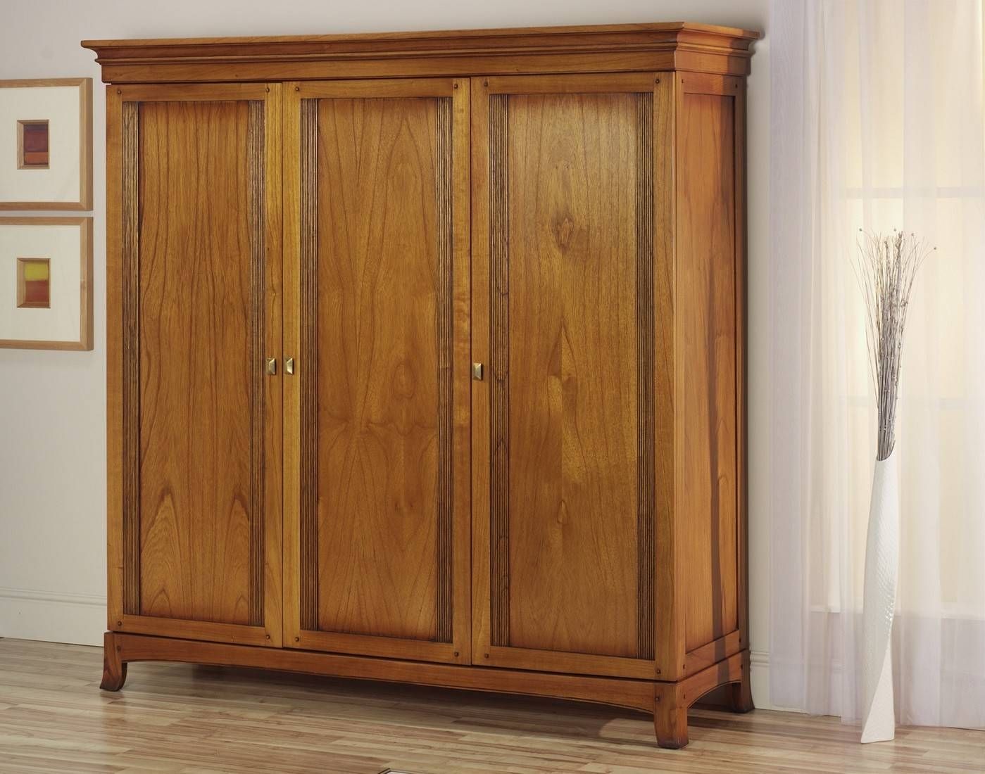 Lincoln Solid Ash 3 Door Triple Wardrobe | Oak Furniture Uk Intended For Triple Oak Wardrobes (View 10 of 15)