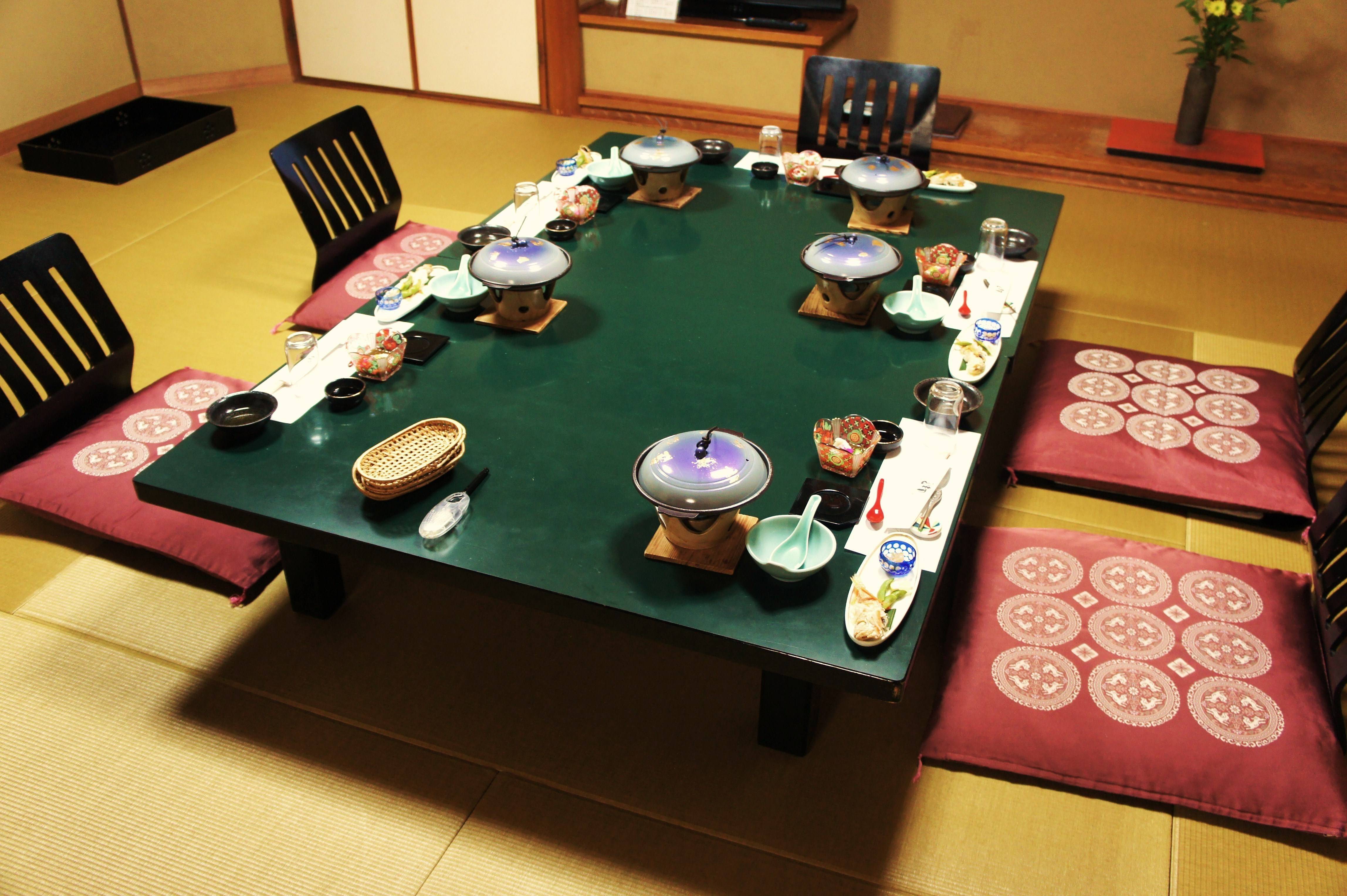 Low Sitting Dining Table Throughout Low Japanese Style Coffee Tables (Photo 30 of 30)