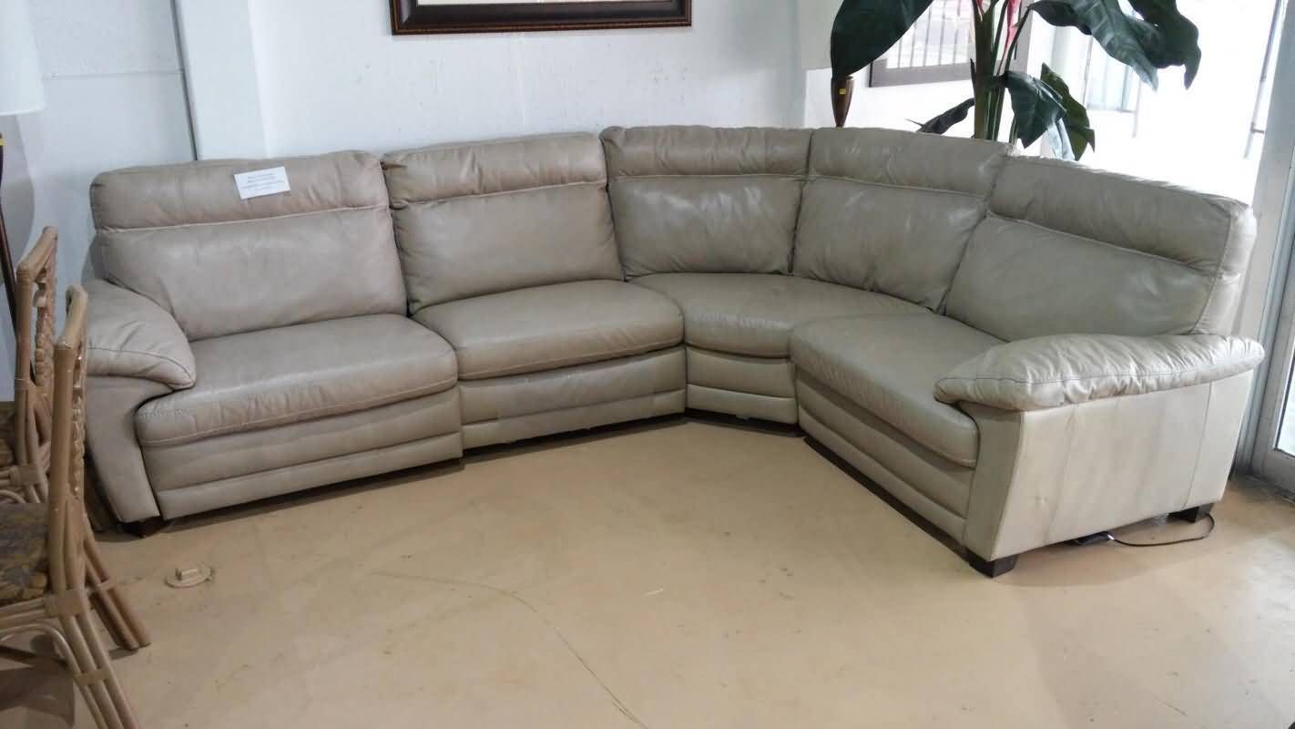 Macy's Floor Models For Sale! Pertaining To Macys Leather Sectional Sofa (View 19 of 25)