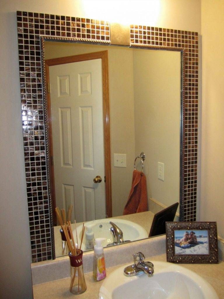 Minimalist Bathroom Mirrors Design Ideas To Create Sweet Splash Inside Bright Coloured Mirrors (View 11 of 25)