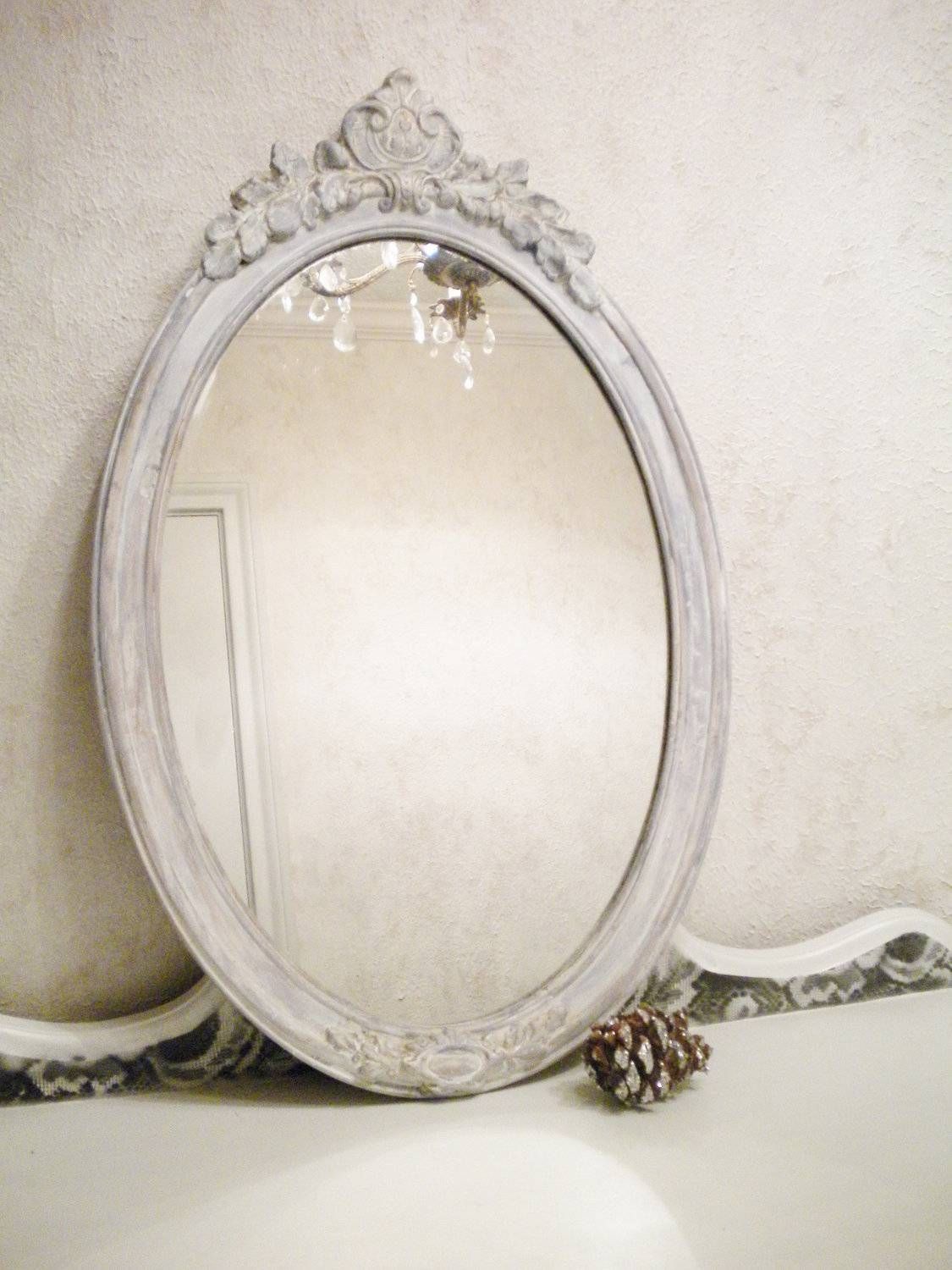 Peaceful Design Vintage Vanity Mirror Vintage Style Ladies Vanity Within Vintage Looking Mirrors (Photo 8 of 25)