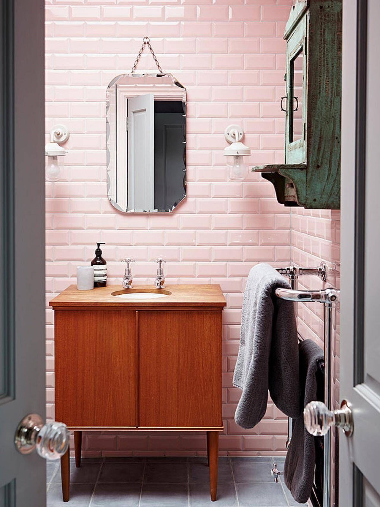 Reasons To Love Retro Pink Tiled Bathrooms | Hgtv's Decorating Regarding Retro Bathroom Mirrors (View 12 of 25)
