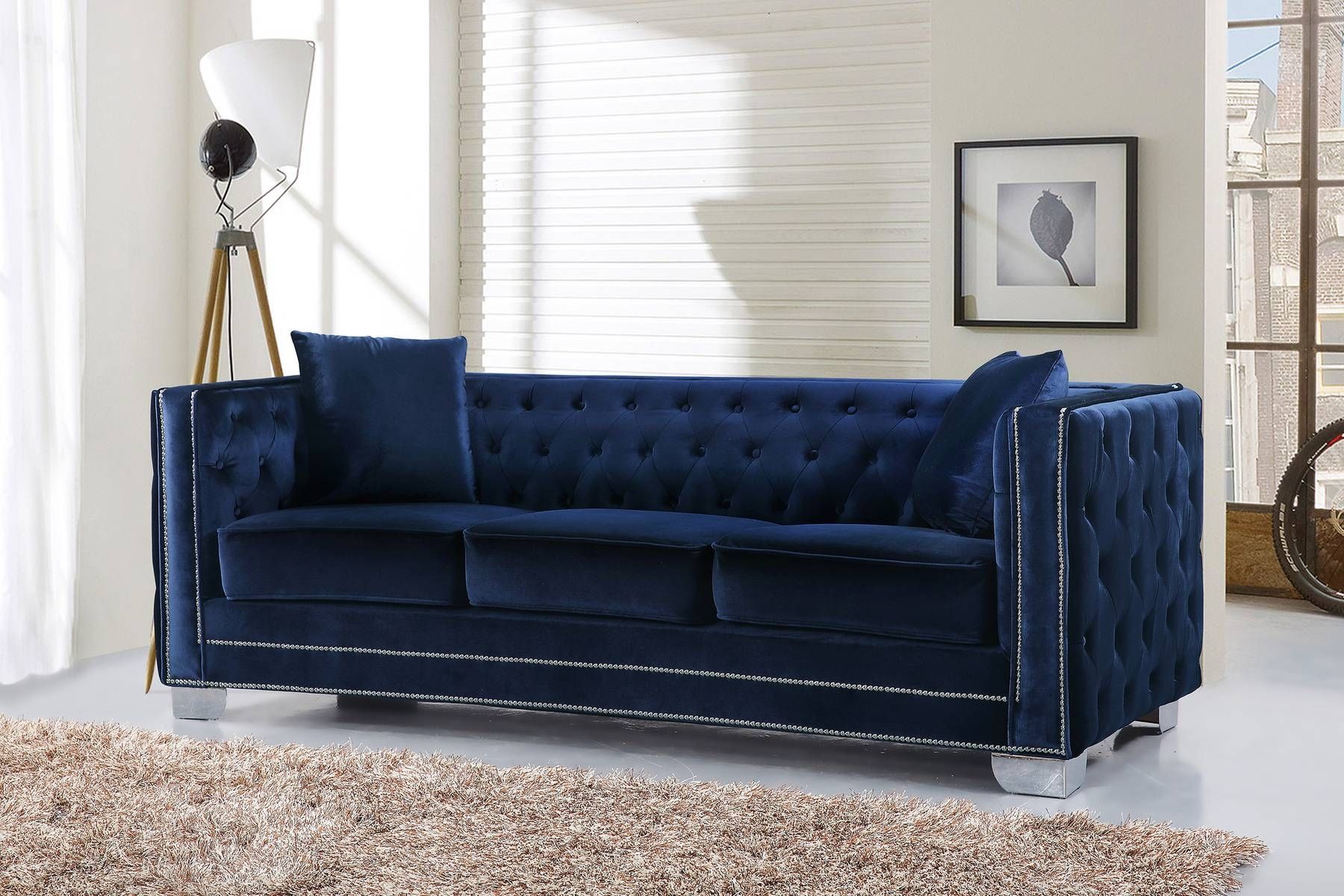 Reese Navy Sofa 648 Meridian Furniture Fabric Sofas At Comfyco Intended For Fabric Sofas (Photo 18 of 30)