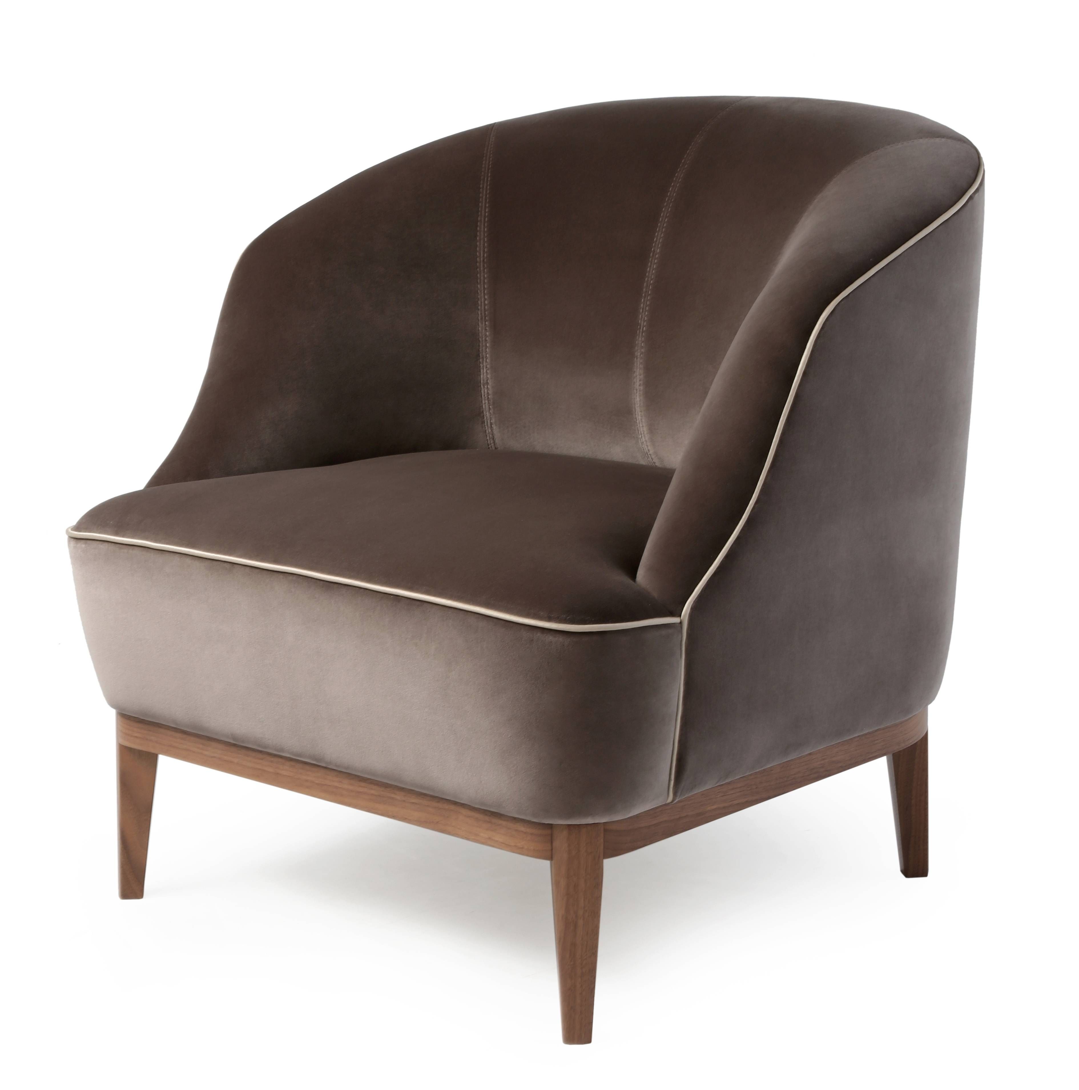 Relax On A Sofa Chair After A Long Day – Internationalinteriordesigns Intended For Sofa Chairs (View 11 of 30)