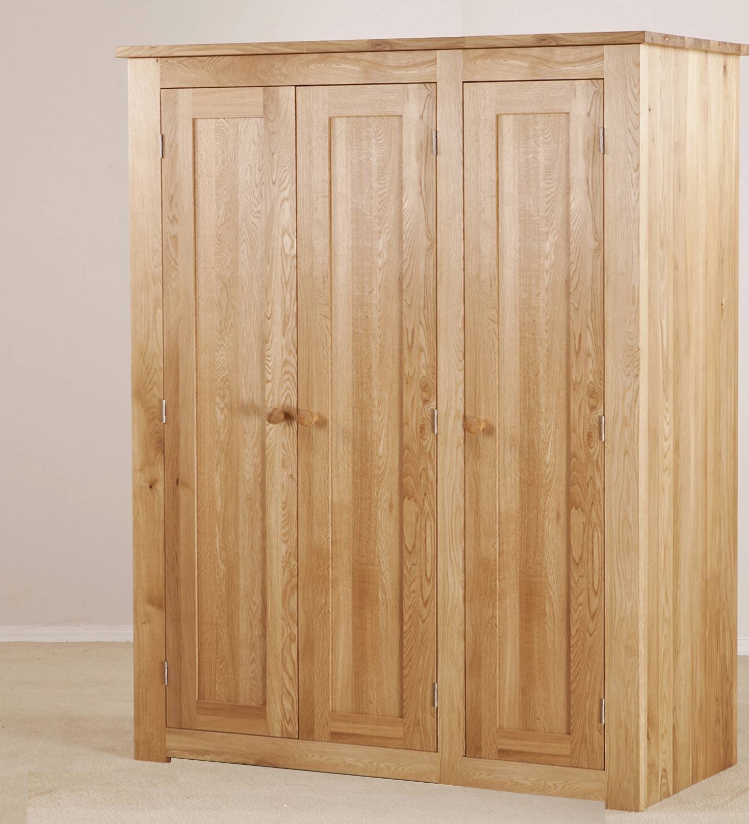 Featured Photo of Top 15 of Oak 3 Door Wardrobes