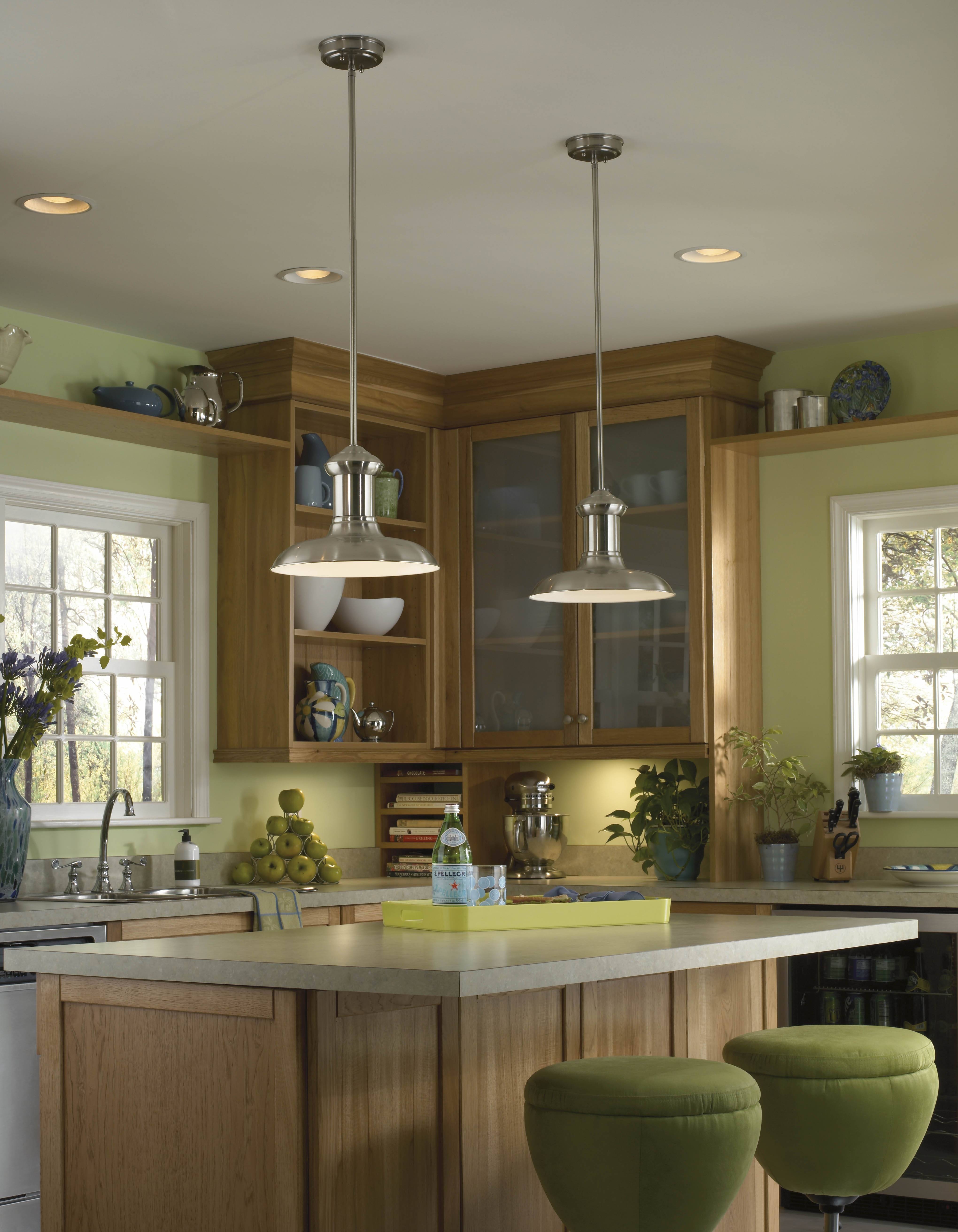 Amazing Of Mini Pendant Lights Over Kitchen Island On House Decor In Single Pendant Lighting For Kitchen Island (Photo 4 of 15)