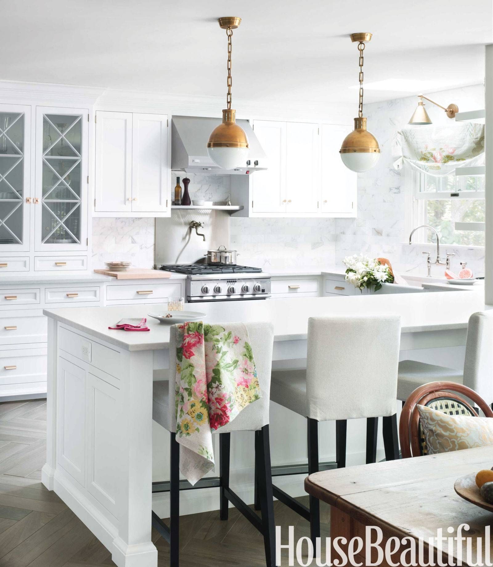 Classic White Kitchen – White Kitchen Decorating Ideas With Hicks Pendants (View 11 of 15)