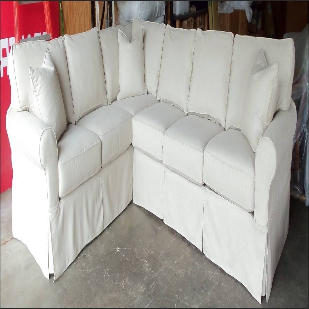 Furniture: Slipcover For Camelback Sofa | Slipcover For Reclining For Camelback Sofa Slipcovers (View 14 of 15)