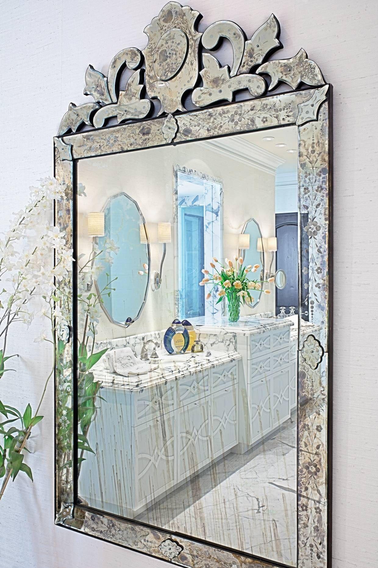 Interior: Venetian Beaded Leaner Mirror Venetian Mirror Large With Large Venetian Wall Mirrors (Photo 9 of 15)