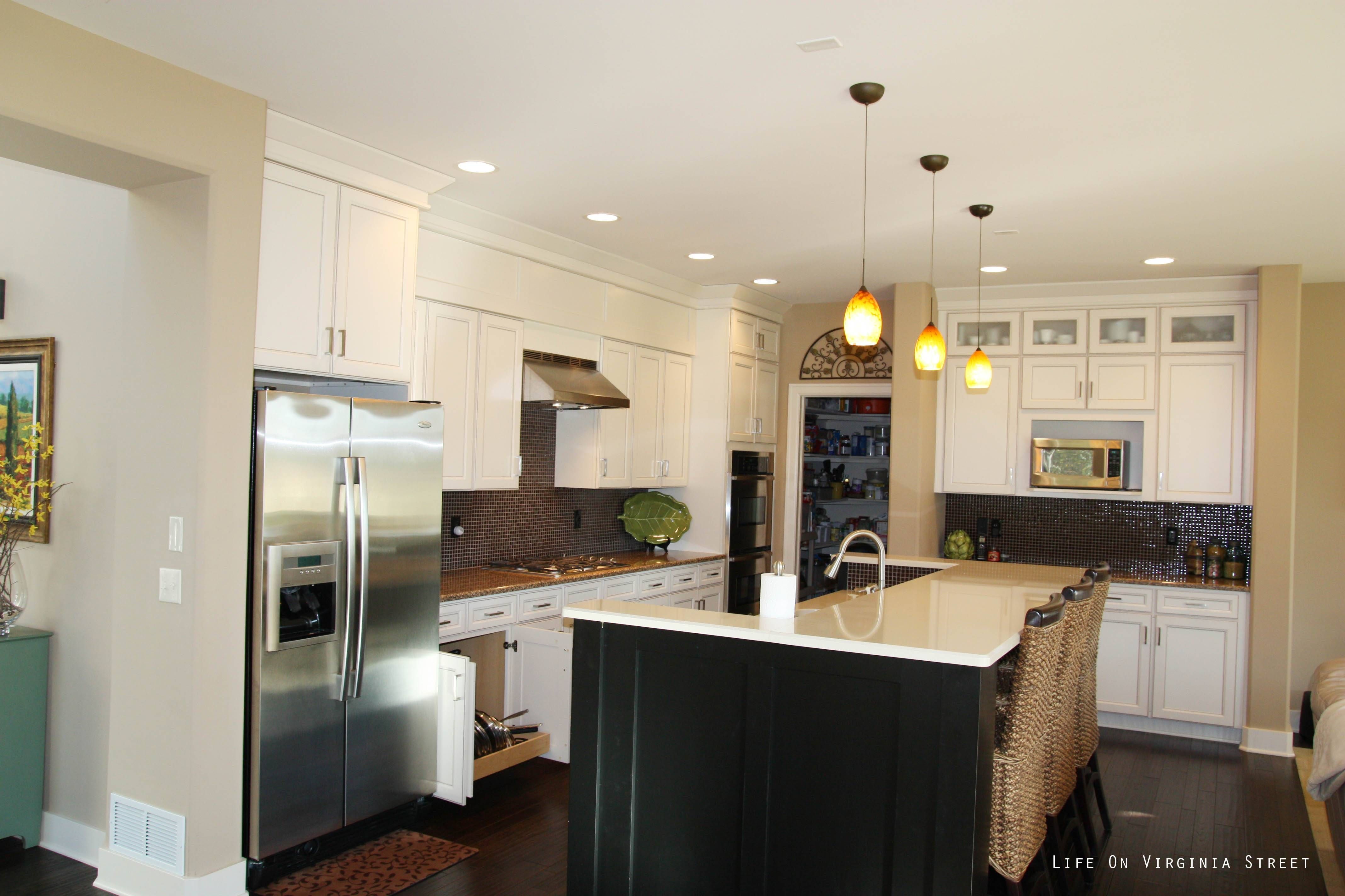 Pendant Lights For Kitchen Island (View 10 of 15)