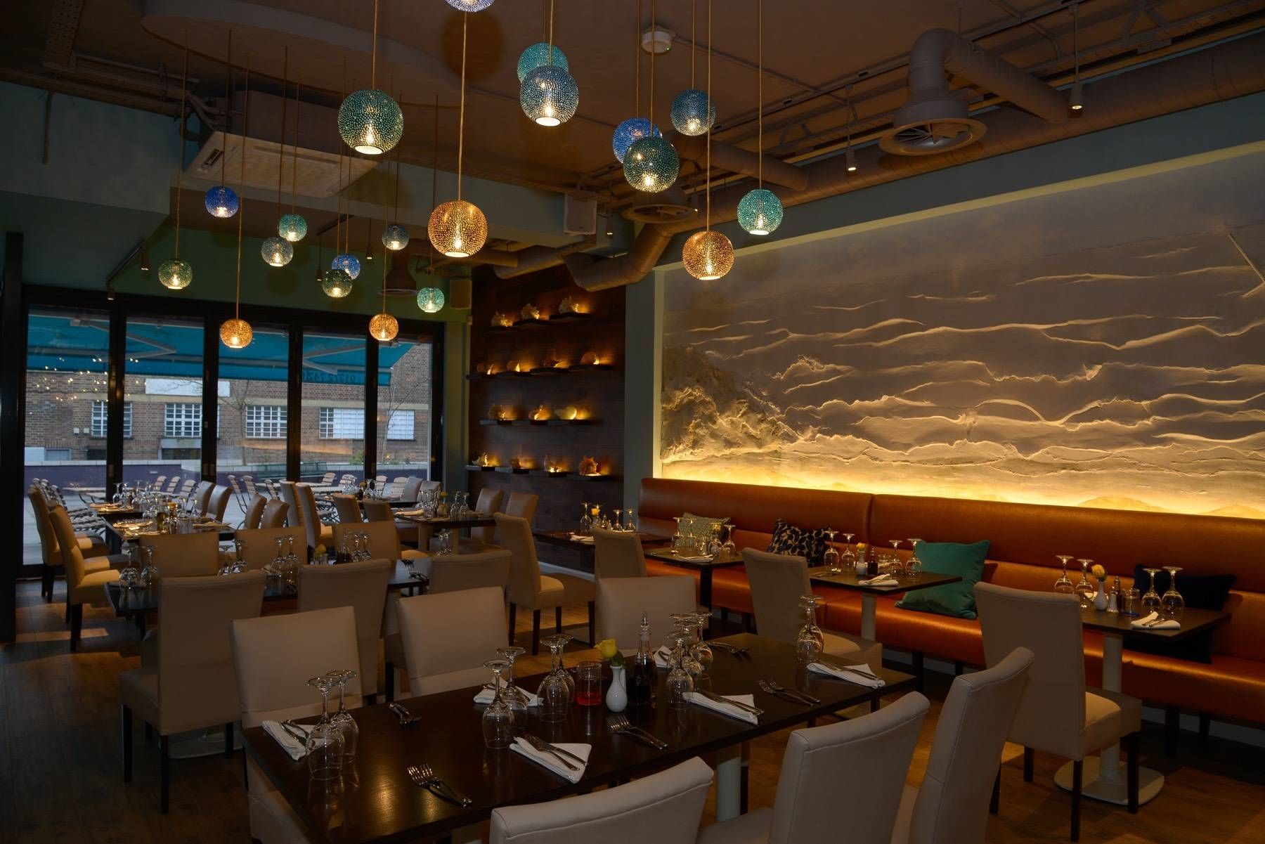 Rita & Gina Pendant Lights In New Epsom Restaurant | In Restaurant Pendant Lighting (View 7 of 15)