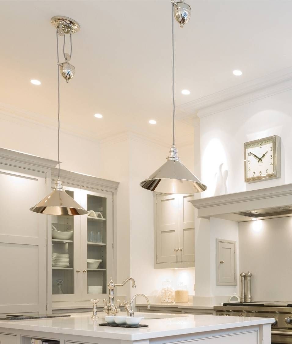 Stunning French Style Pendant With Rise And Fall Mechanism Within French Style Ceiling Lights (View 5 of 15)