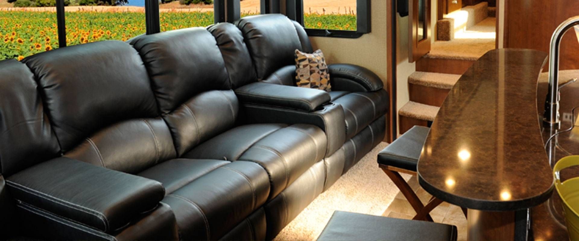 Thomas Payne® Rv Furniture Collection Pertaining To Rv Recliner Sofas (View 8 of 15)