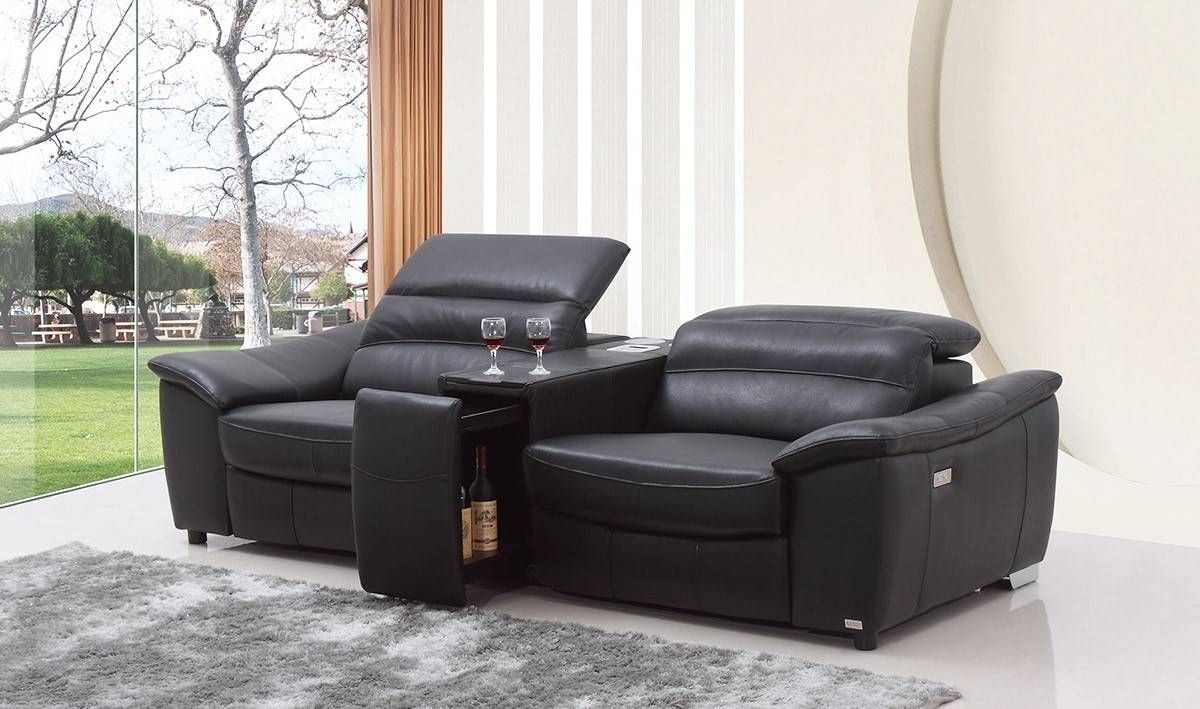 Casa Donovan Modern Black Italian Leather Recliner Sofa With Wine Throughout Italian Recliner Sofas (Photo 1 of 15)