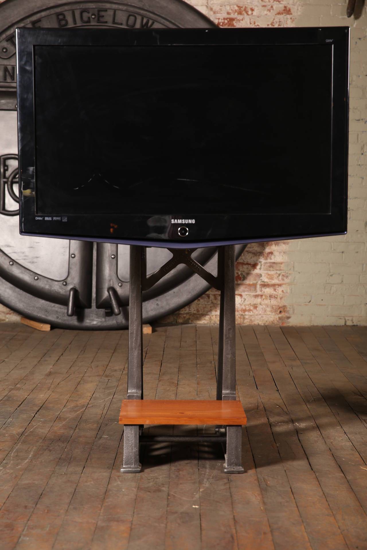 Flat Screen Tv Stand Vintage Industrial Cast Iron Media Screen For Cast Iron Tv Stands (Photo 1 of 15)