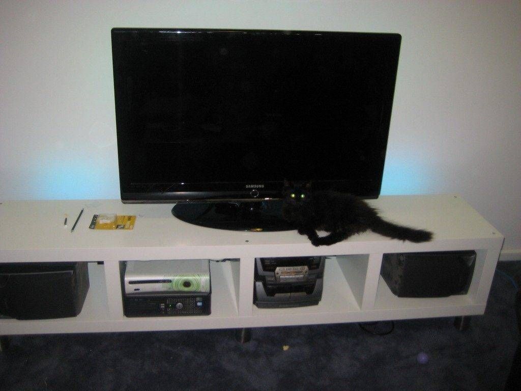 Living ~ Small Black Tv Stand White Tv Stands For Flat Screens Tv Pertaining To Corner Tv Cabinets For Flat Screens With Doors (View 6 of 15)