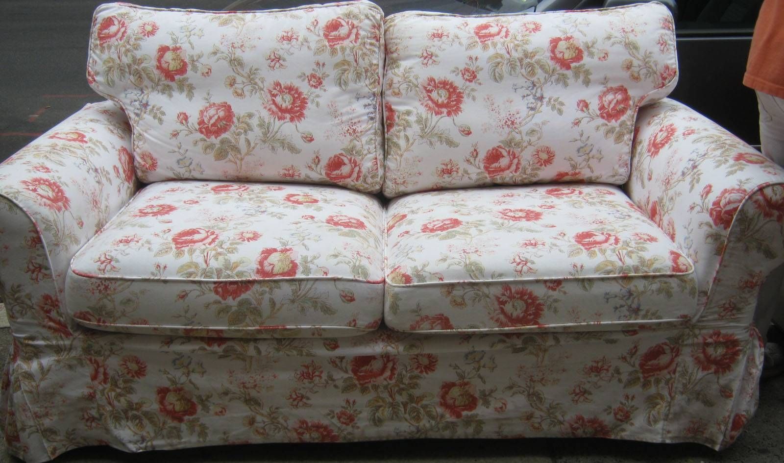 Love Seat Slip Covers For Stunning Outlook In The Living Room Intended For Patterned Sofa Slipcovers (View 9 of 15)