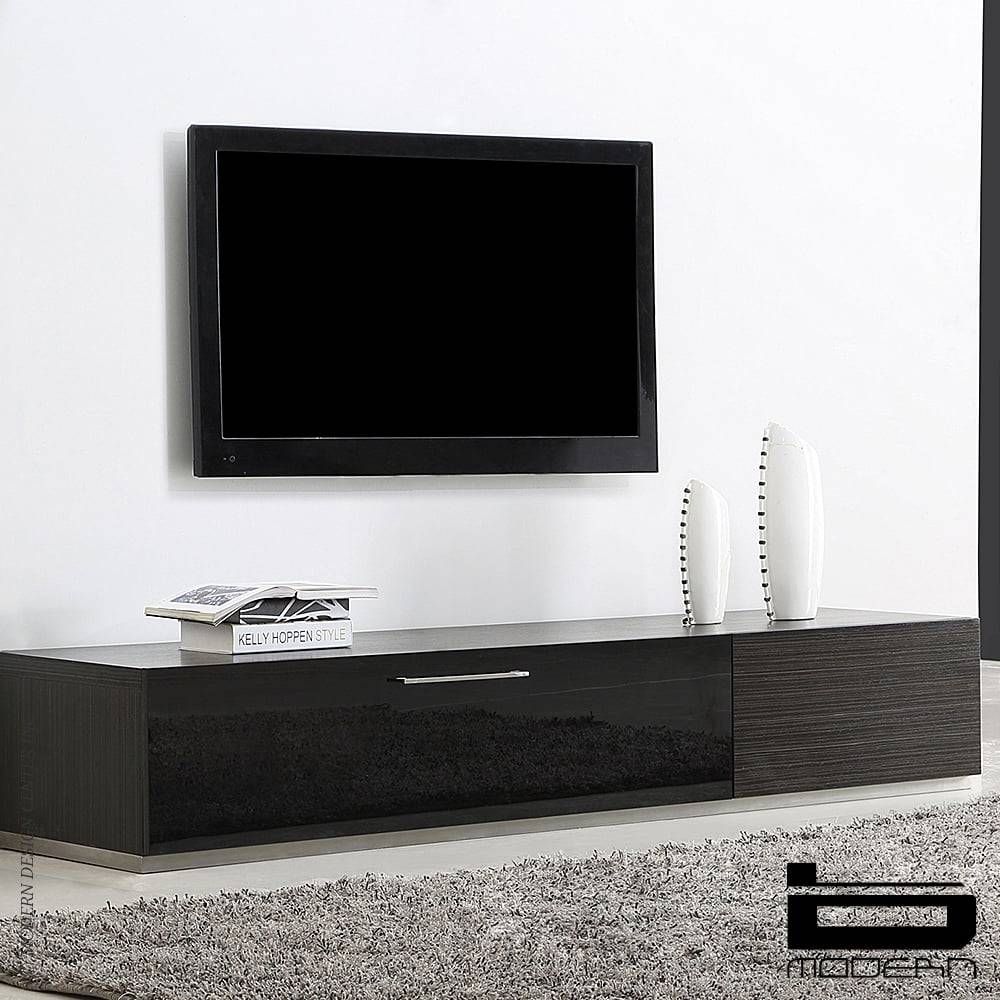 Producer Tv Standb Modern – Interiordesignerdecor For B Modern Tv Stands (Photo 3 of 15)