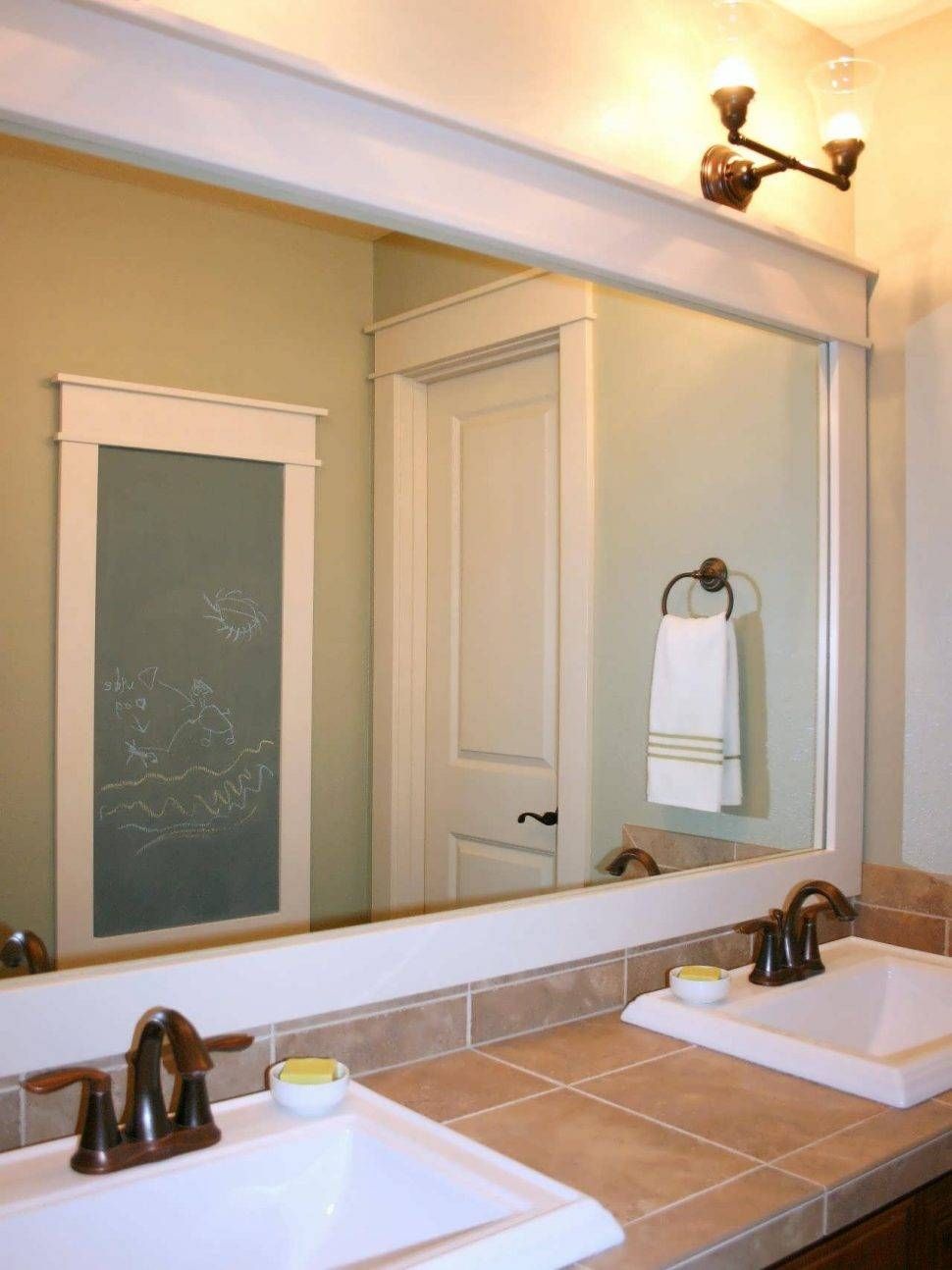Bathroom Cabinets : Hallway Mirrors Lit Vanity Mirror Large Round Regarding Large Hallway Mirrors (View 15 of 15)