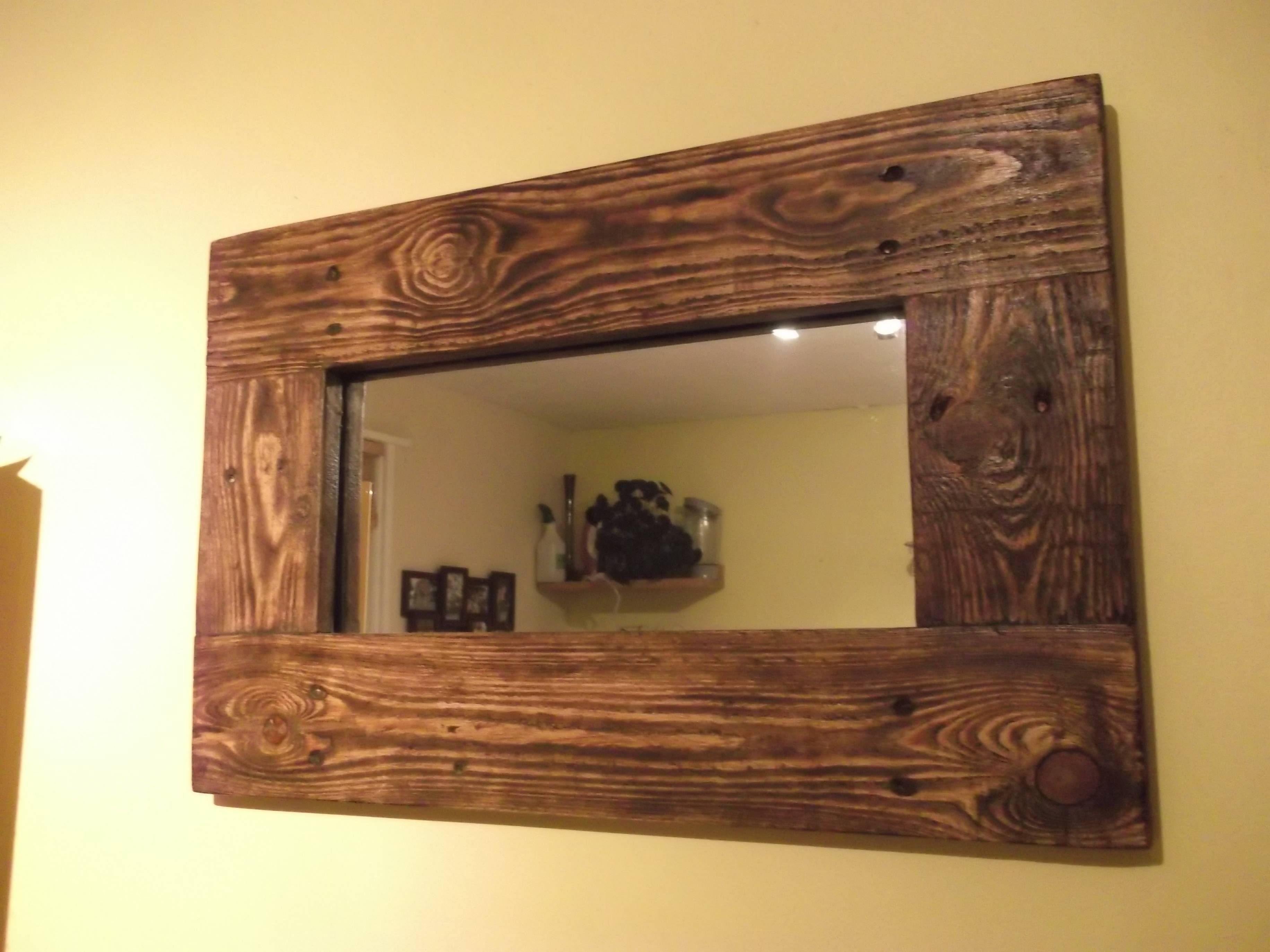Wooden Mirror: Simple And Subtle – In Decors In Wooden Mirrors (View 4 of 15)