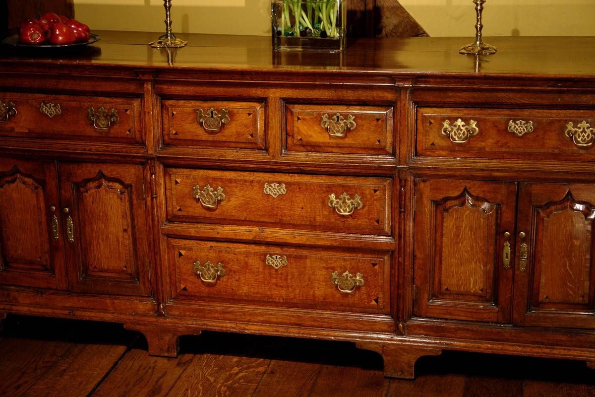 Featured Photo of 2024 Latest Antique Oak Sideboards