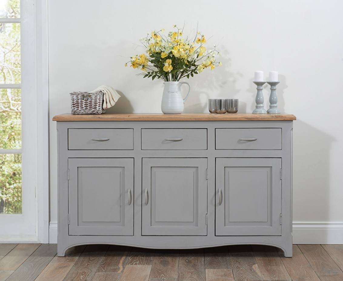 Paris rich. Shabby Chic Grey. Daisy Sideboard. Shabby Grey. Table in Hallway.