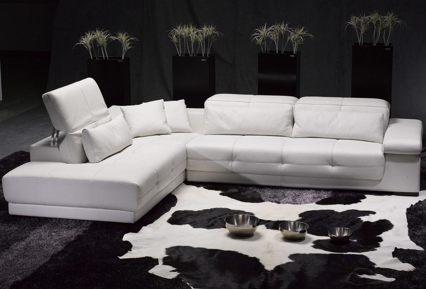 Alluring White Leather Sectional Sofa Ideas For Living Room – Somats With White Sectional Sofas (Photo 2 of 10)