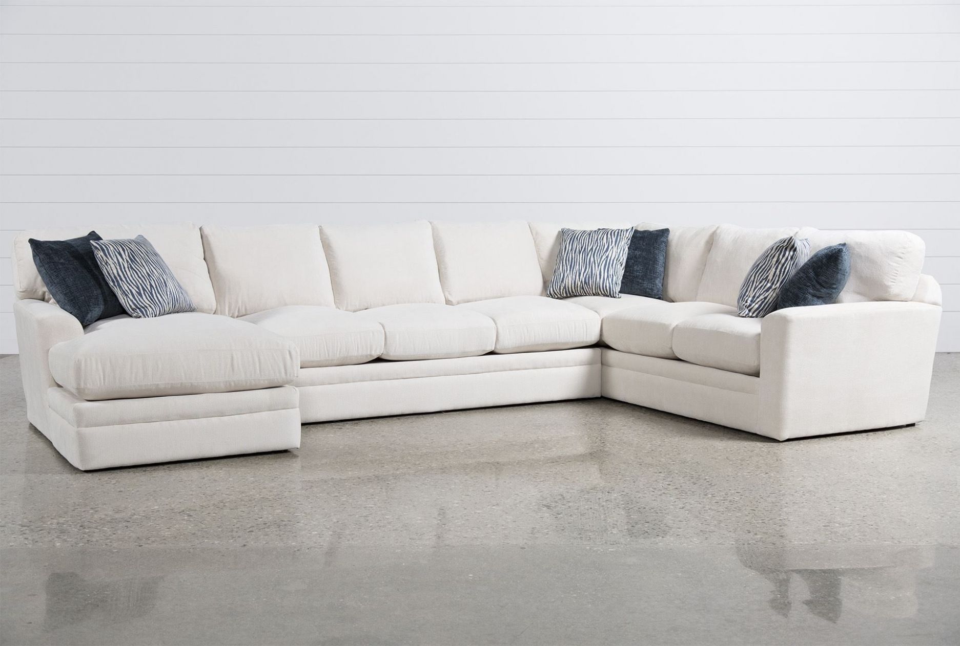 Furniture: Glamour Ii 3 Piece Sectional, Sofas | Living Spaces Inside Living Spaces Sectional Sofas (View 3 of 10)
