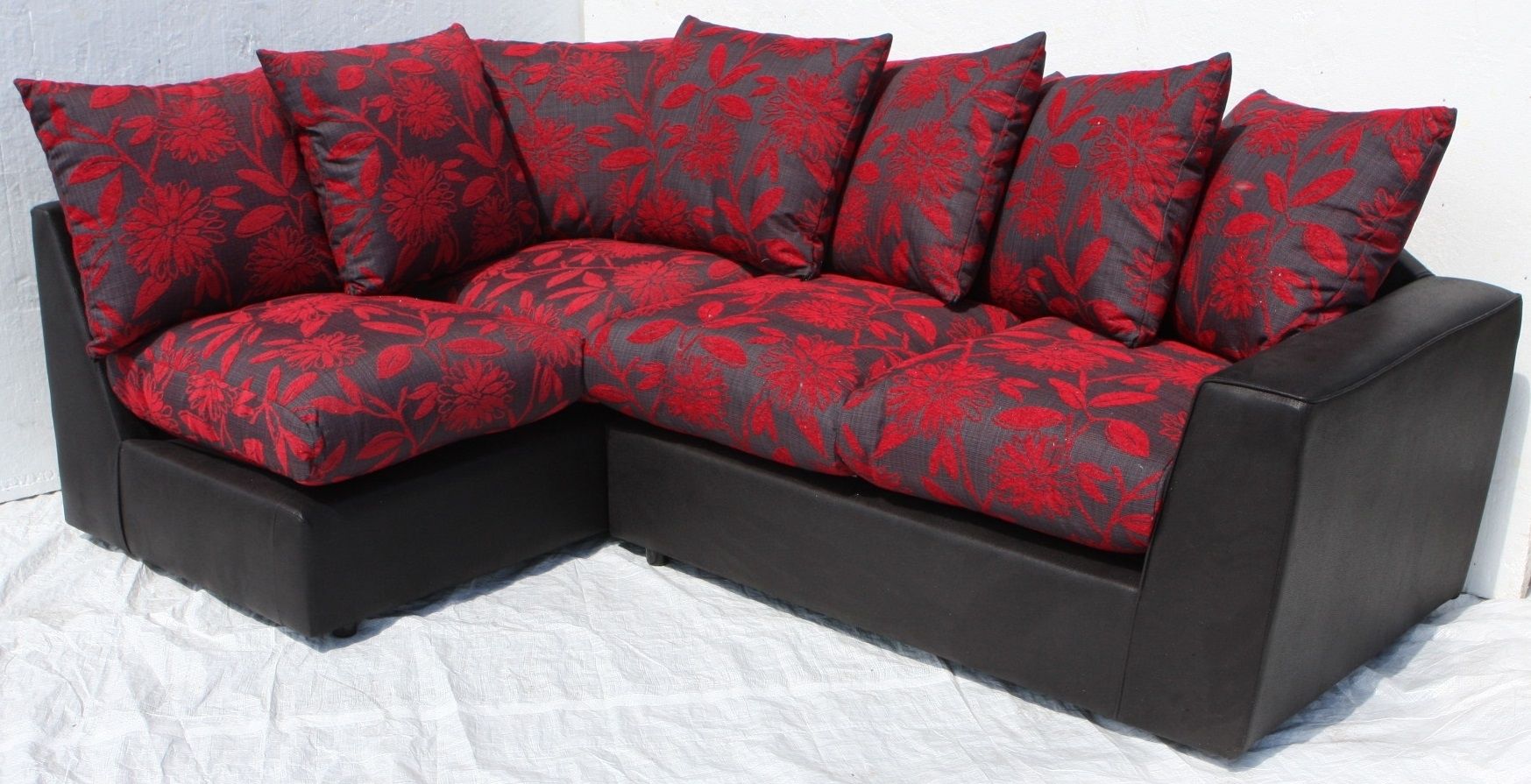 Helibeds Same Day Or Next Day Delivery Of – Sofa's – Harry Corner Inside Red And Black Sofas (Photo 7 of 10)