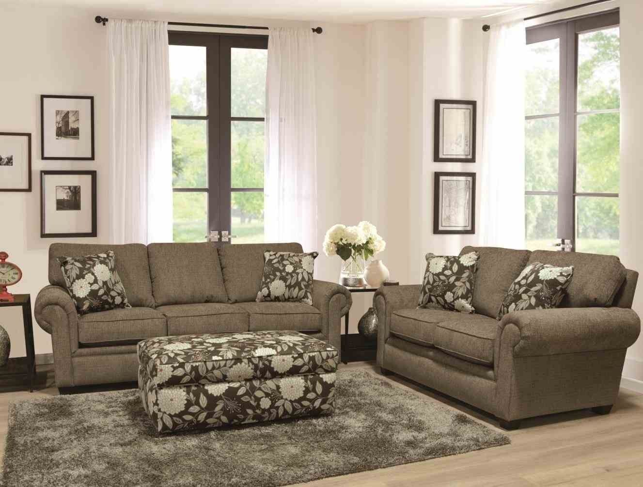 Justin Salem Meyer Des Moines Iowa Wedding And Fabric Sectional Throughout Des Moines Ia Sectional Sofas (View 9 of 10)