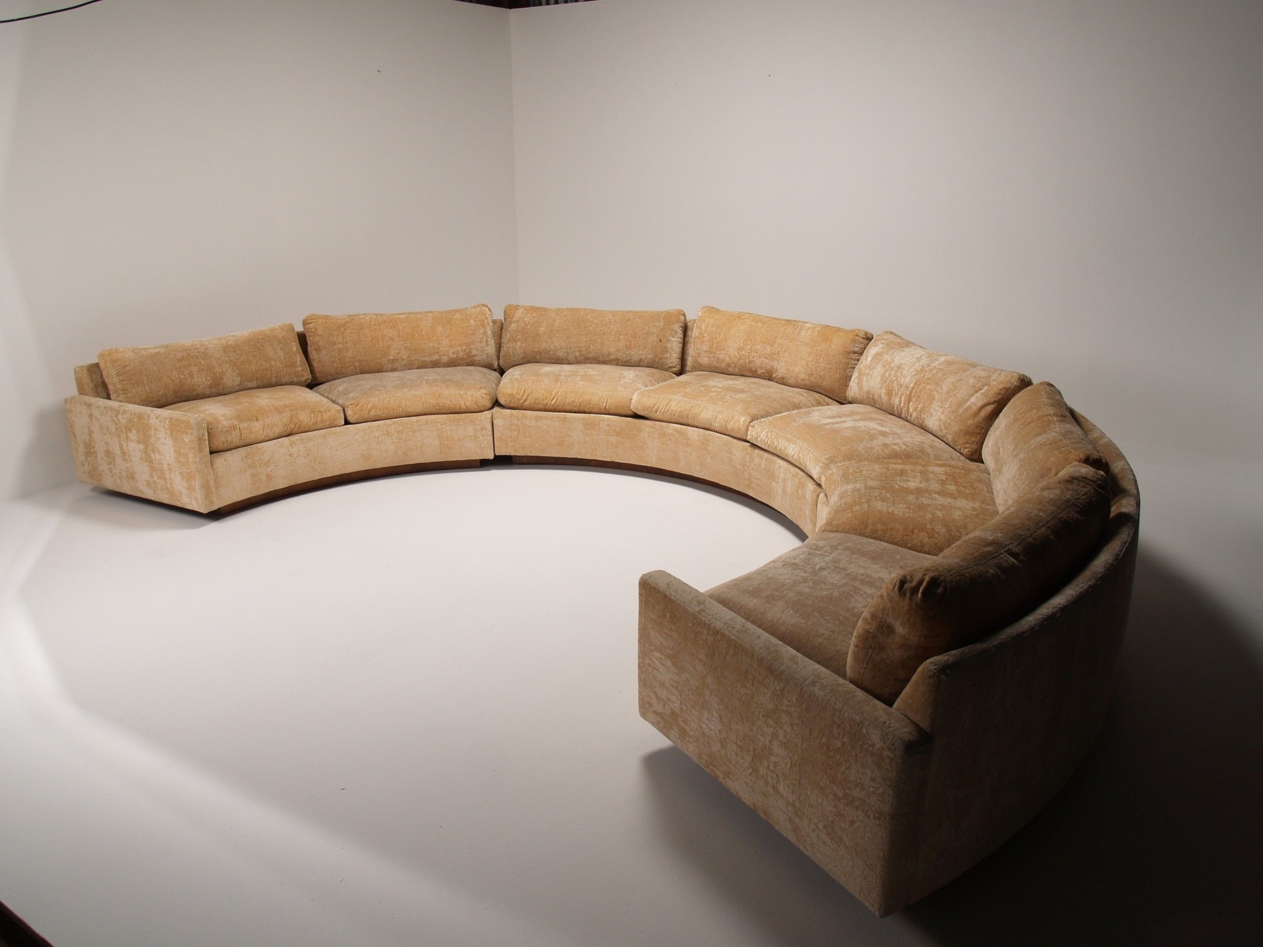Magic Curved Sectional Sofa Sofas Furniture Outdoor | Www With Round Sectional Sofas (View 7 of 10)
