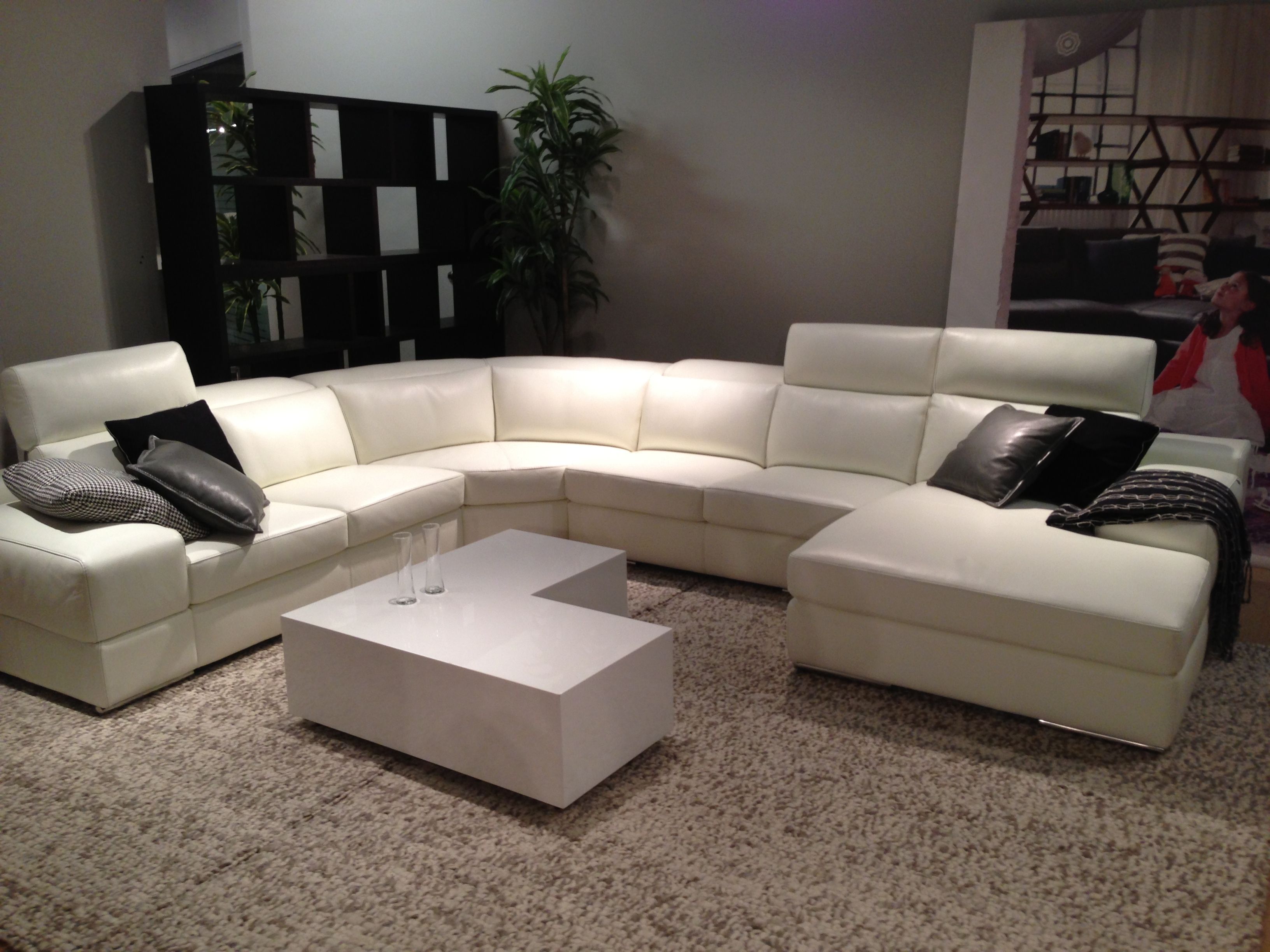 Modern White Leather Sectional Htl Portland Oregon 1,632×1,224 Throughout Portland Sectional Sofas (Photo 5 of 10)
