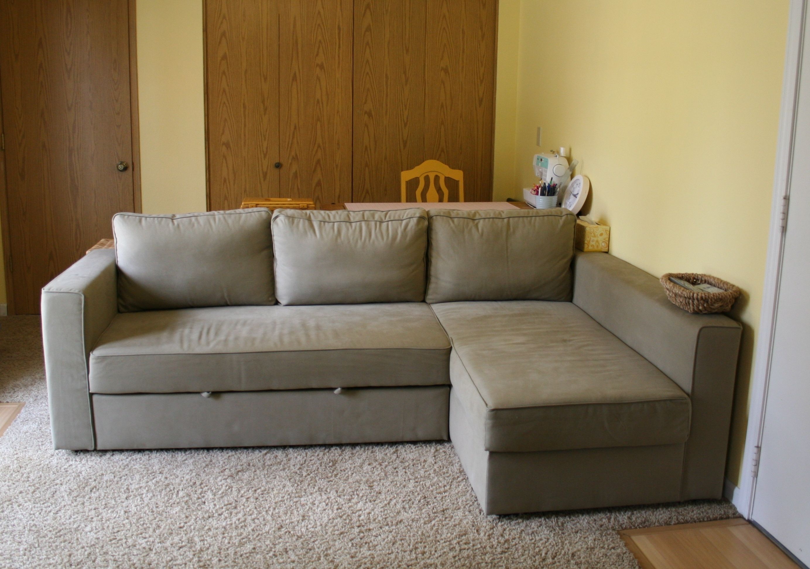 Featured Photo of The Best Manstad Sofas