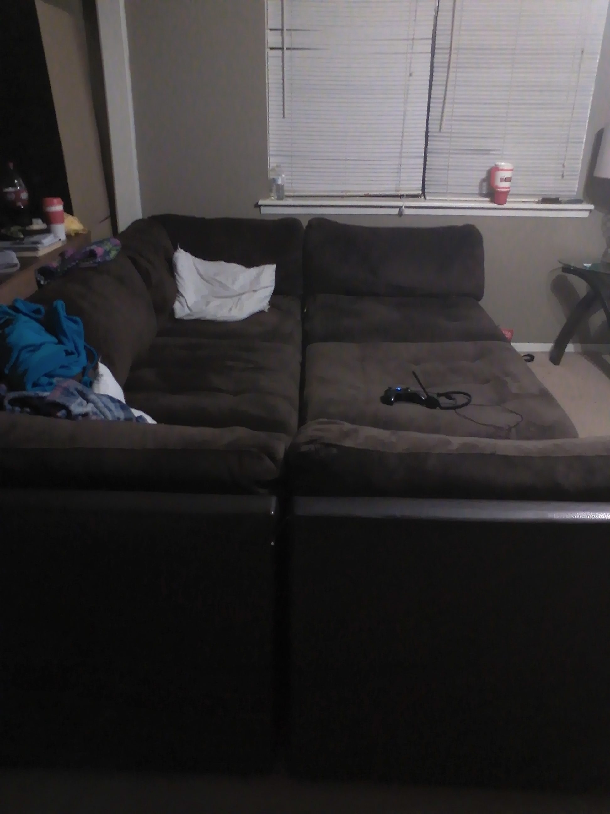 Top Complaints And Reviews About Aaron Rents I Live With Some Inside Sectional Sofas At Aarons (Photo 1 of 15)