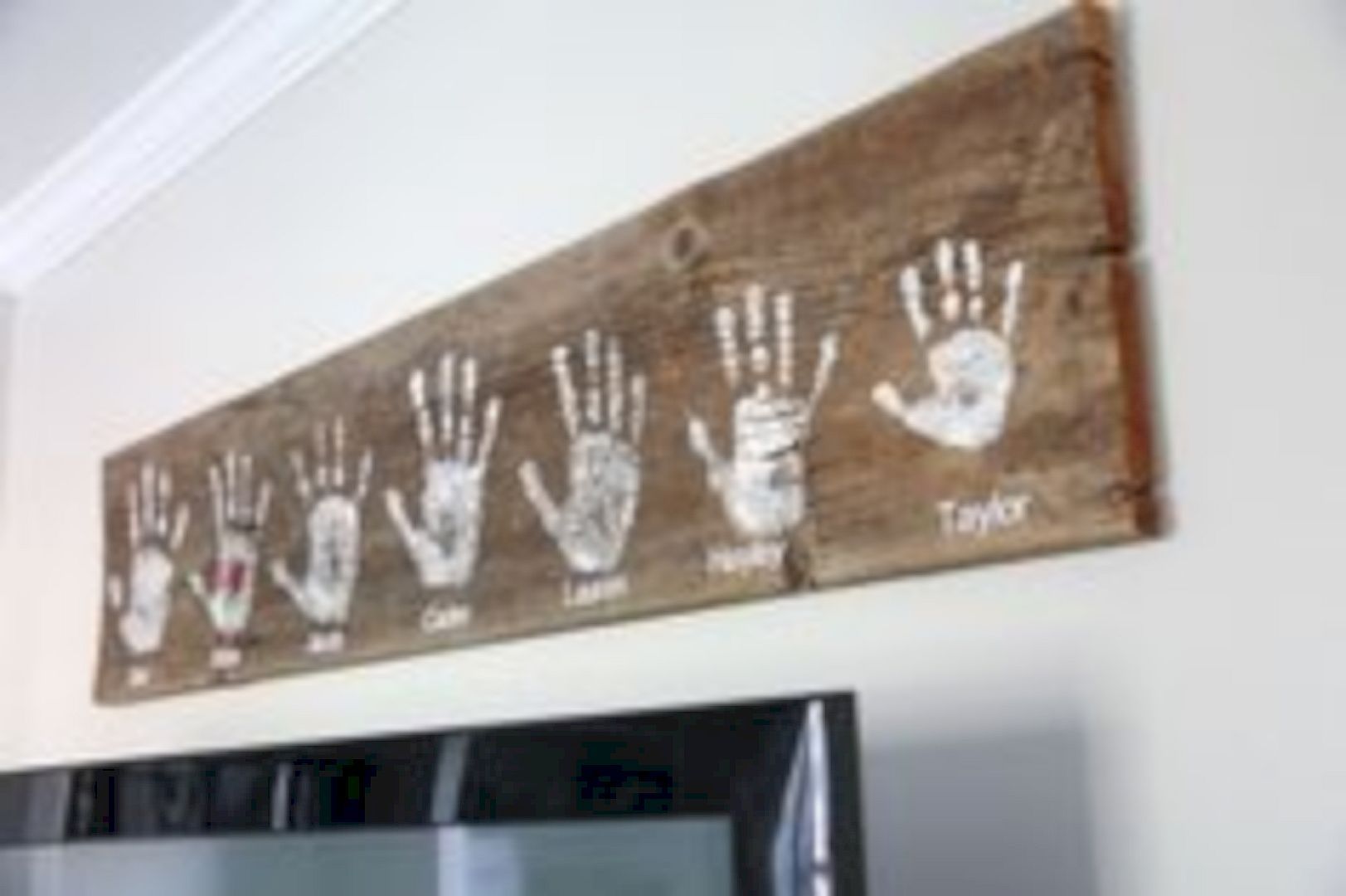 109 Wonderful Diy Rustic Wall Decor Ideas | Design Listicle Within Rustic Wall Art (View 7 of 20)